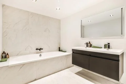 Elegant bathroom design Stock Photos