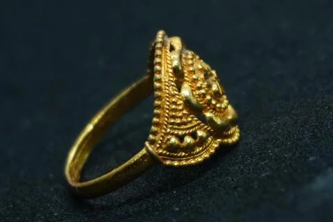 Elegant solid yellow and silver gold rings, necklaces, and more crafted Stock Photos