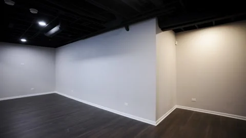 Element of the Interior after the repair, the wall corner in the basement, move 스톡 동영상 310428280