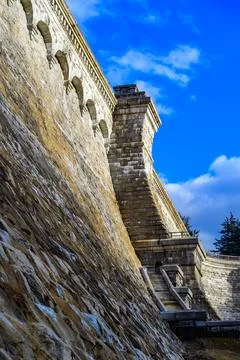 Element of an old stone dam, Croton Dam at Croton Gorge Park, USA Foto stock
