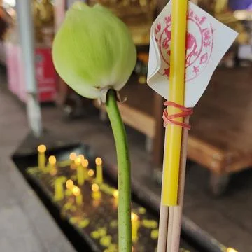 The elements and designs of the altar table are used to place small Stock Photos