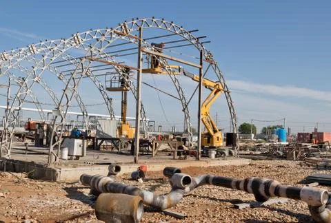 Elements of the pipeline are at a construction site on the background of the  Foto stock