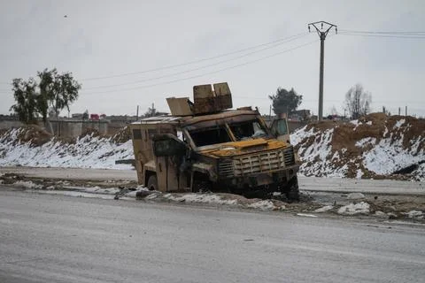 Elements of the Syrian army deploy near the front lines with the Syrian Democrat Stock Photos