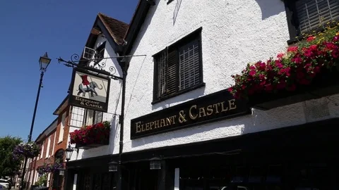 Elephant and Castle Inn, Amersham, Buckinghamshire, UK Stock Footage