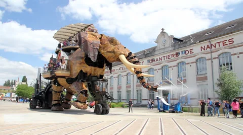 Elephant Machine spraying water Stock Footage 37168840