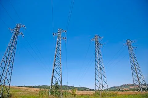 Eletrict cable towers 스톡 사진