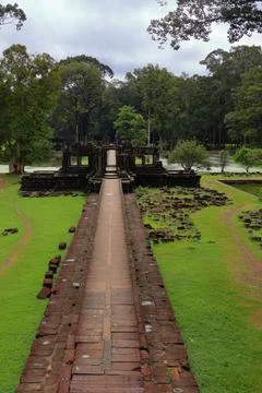 Elevated Causeway and Temple Mountain Pyramid of Baphuon Temple, Angkor Thom Stock Photos