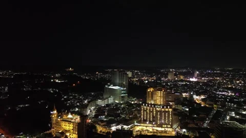 Elevated Perspective Reveals Dazzling Metropolis Nightscape 库存影片 325189494
