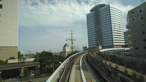 Elevated train line, Tokyo, Minato, Shiodome. Urban landscape. Vídeo Stock 92004840