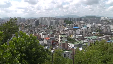 Elevated view of a cityscape Vídeos de archivo 332388832