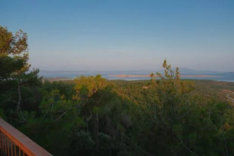 Elevated view of a coastal landscape featuring green islands and blue water Stock Photos