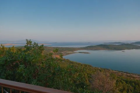 Elevated view of a coastal landscape featuring green islands and blue water Stock Photos