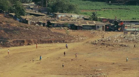 Elevated view over poor area in India Video stock 11103841