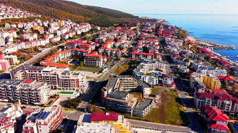 Elevated view of a seaside town along the mountains, Bulgaria Stock-Footage 339670023
