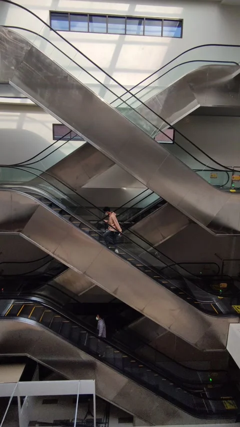 Elevator in Campus Plaza Stock Footage 211536586