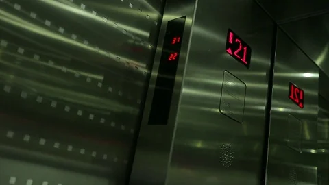 Elevator doors open and close Video stock 77049234
