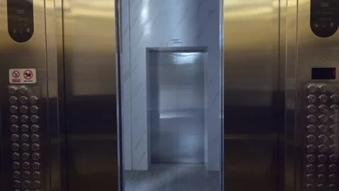Elevator doors opening Vidéo 164728466