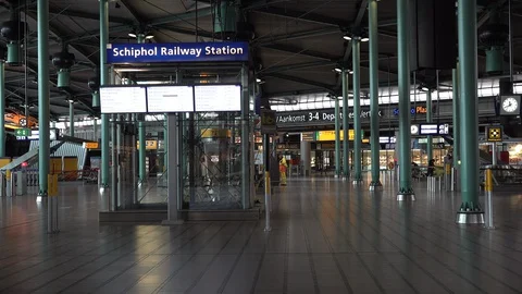 Elevator at empty train station of Schiphol airport coronavirus outbreak Stockbeeldmateriaal 127701767
