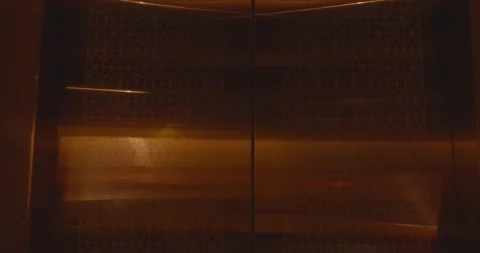 Elevator in an expensive luxury hotel Vídeos de archivo 249934998