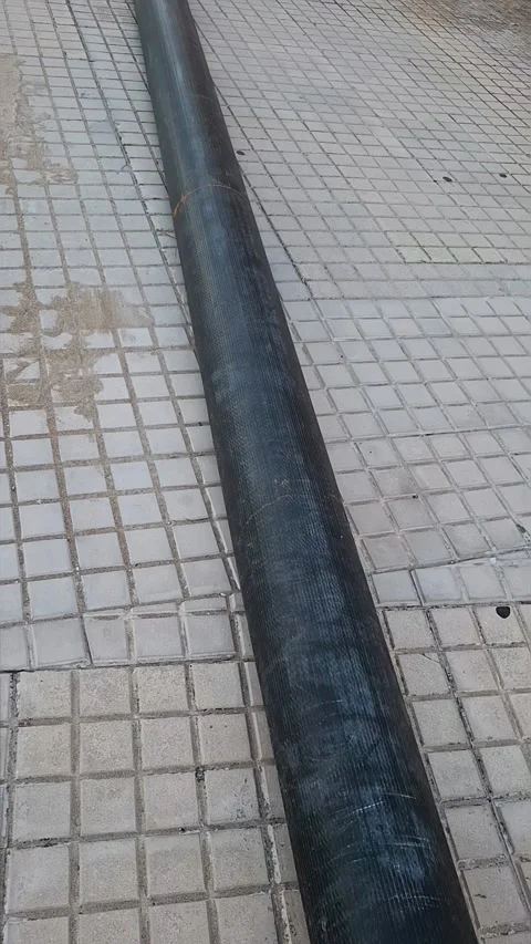 Eliminating sewer problems with efficient pumping of waste using a large ho.. 스톡 동영상 337351929