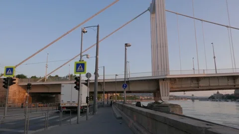 Elisabeth Bridge at dawn, Budapest Stock Footage 90687698