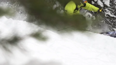 Elite skier cutting through fresh powder Stock Footage 113233652