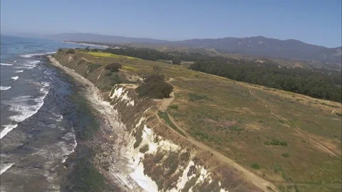 Ellwood Beach 库存影片 71749084