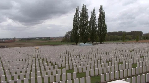 ELS Commonwealth Graves at Tyne Cot Cemetery in Ypres, Belgium Stock-Footage 98401960