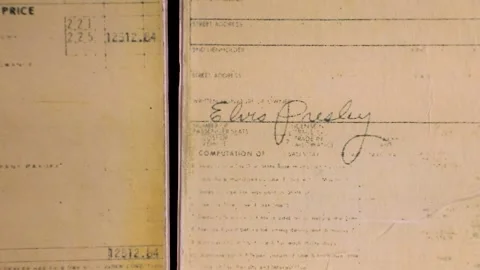 Elvis car Stock Footage 147675335