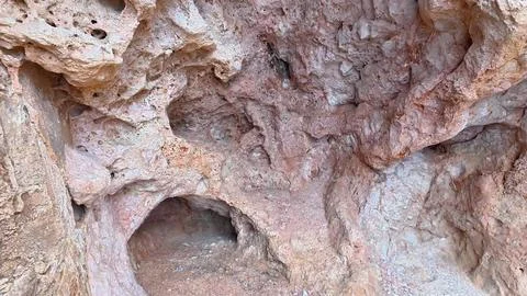 Embark on an adventure to explore stunning rock formations with unique text.. 写真素材
