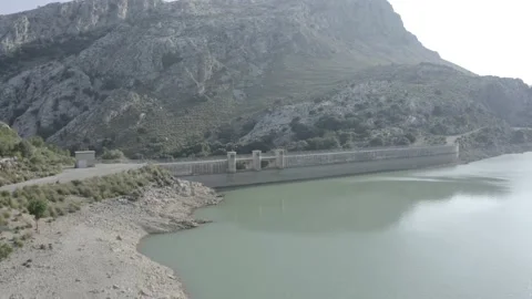 Embassament de Cúber Great biding site in the Serra de Tramuntana , Mallorca Stock Footage 142877513
