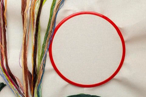 Embroidery frames, embroidery stitching kit with color threads and canvas bac Foto stock
