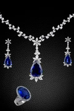 Emerald necklace set Stock Photos