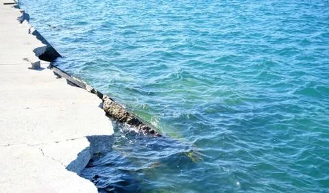 The emerald sea at midday2 Stock Photos