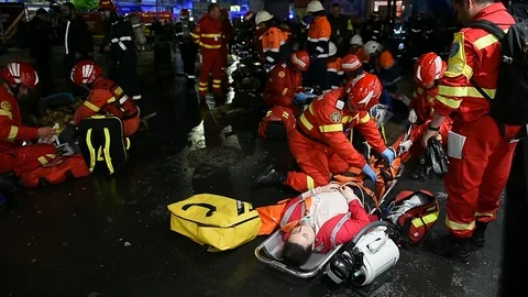 Emergency rescue team in action during Vigorous Warrior 스톡 동영상 108434199