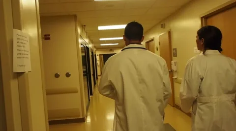 Emergency response to patient Stock Footage 40917622