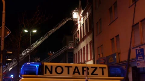 Emergency Response Scene at Night with Fire Truck Vidéo 331620631