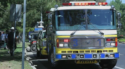EMERGENCY VEHICLES Stock-Footage 22952466