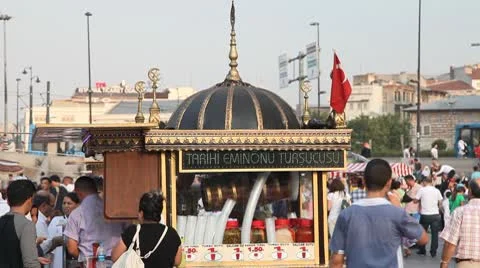 Eminonu pier 库存影片 9469434