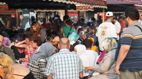 Eminonu pier 库存影片 9470702