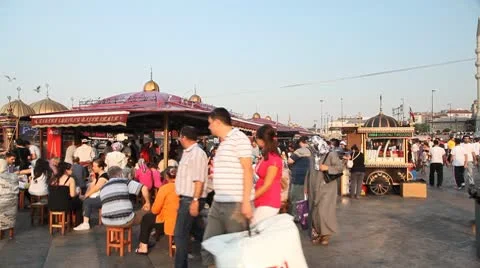 Eminonu pier 库存影片 9471793