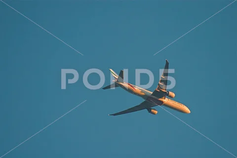 Emirates aeroplane Stock Photos