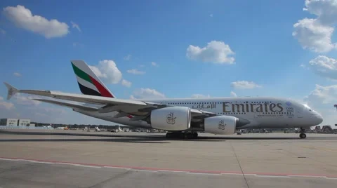 Emirates Airbus A380 Vidéo 56325212