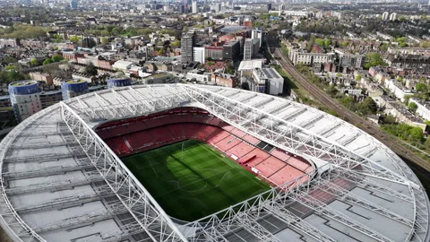 Emirates Stadium aerial. Video stock 332979497