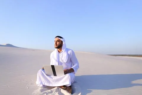 Emirati guy professional designer with computer projects project Foto stock