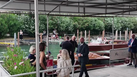 Flashing Emma Stock Videos – Royalty-Free HD & 4K Videos | Pond5