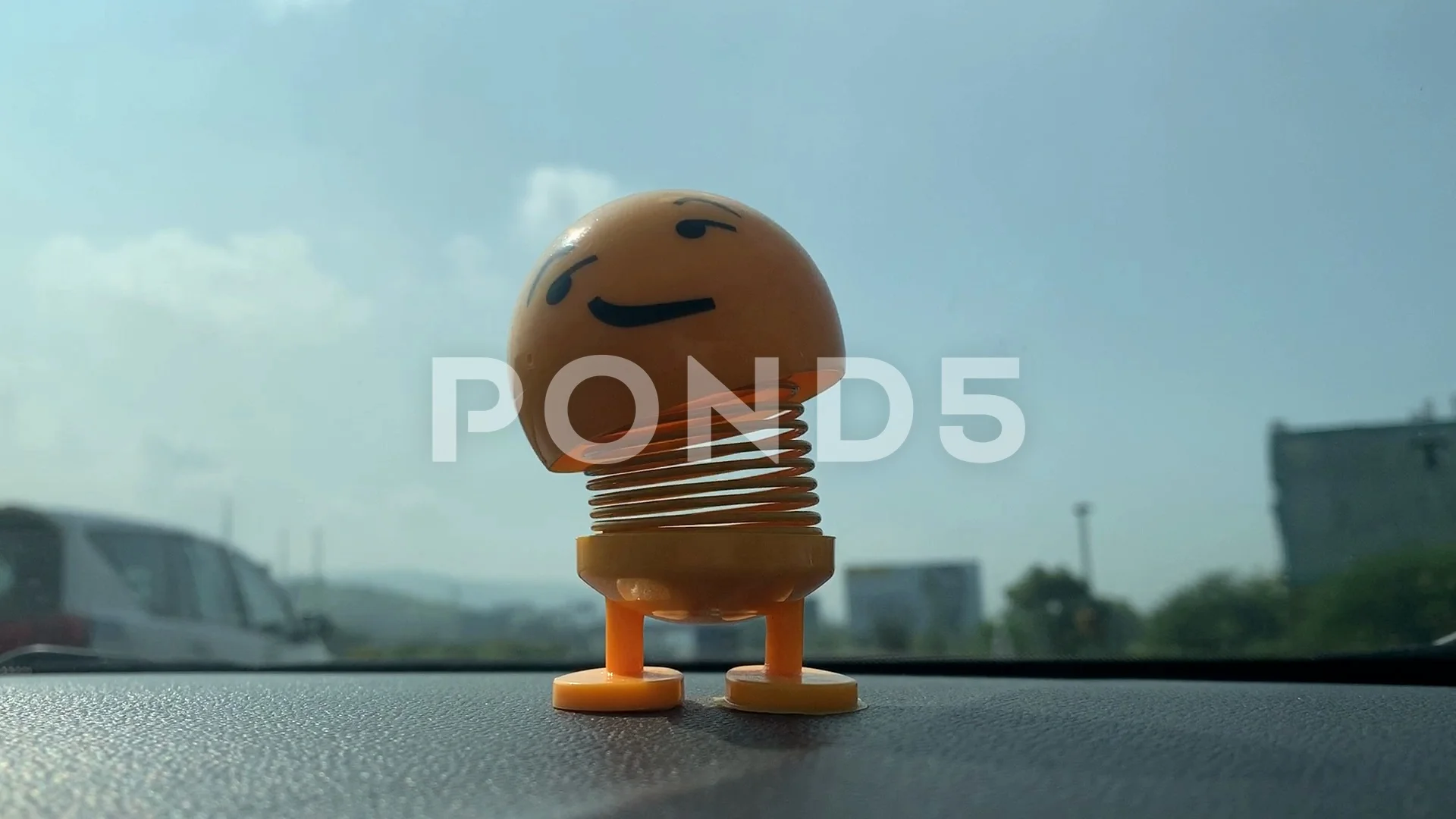 Car dashboard smiley sales toys