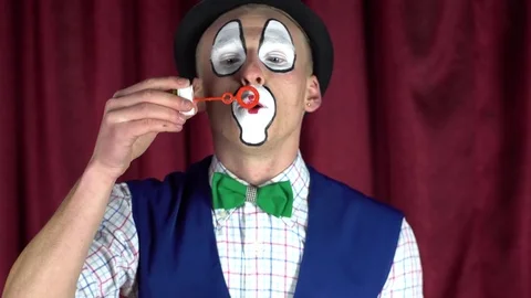 Emotional clown with soap bubbles Stock-Footage 85017741