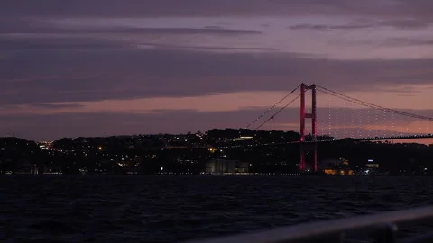 Emotional panorama of cable-stayed bridge across Bosphorus. Sunset sea Vídeo Stock 252931165