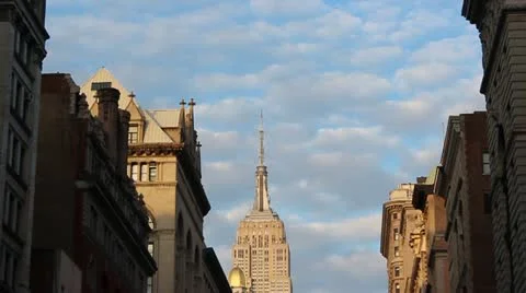 Empire State Building from 5th Ave Stock Footage 10992035